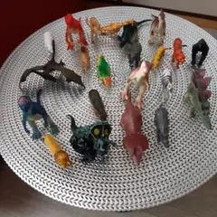 怪獣、動物ミニフィギュアまとめ売り