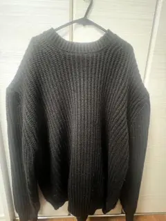 GU 黒 ニットセーター