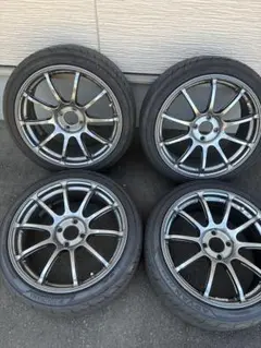ADVAN Racing 17インチ タイヤホイール4本セットのサムネイル