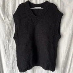 【RELUME California】Vネック ノースリーブニットのサムネイル