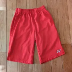 ヨネックス バドミントンハーフパンツ　赤　バドミントン　テニス