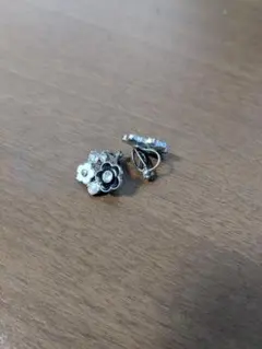イヤリング　MARY QUANT