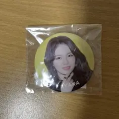 NiziU アヤカ　缶バッチ