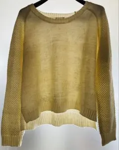 GUホワイト薄手ニットL