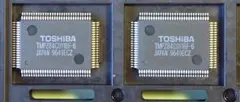 TMPZ84C011Bf-6 マイコン2個