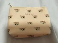 PAUL & JOE 猫顔ポーチ
