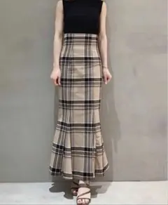 SNIDEL ハイウエストタイトヘムフレアチェックスカート