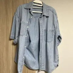 GU ライトブルー 半袖シャツ ポケット付き