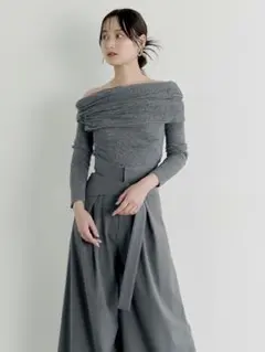 SNIDEL オフショルダー グレー ニットセーター