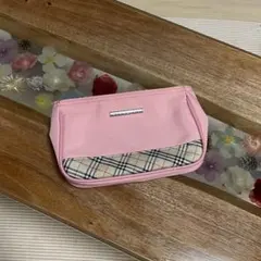 BURBERRY ピンク ポーチのサムネイル