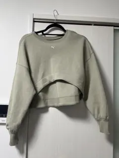 【サンプル品】PUMA × AMERI コラボプルオーバー Mサイズ オリーブのサムネイル