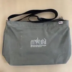Manhattan Portage カーキ色ショルダーバッグ
