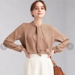 green label relaxing ボウタイバックギャザー長袖ブラウス