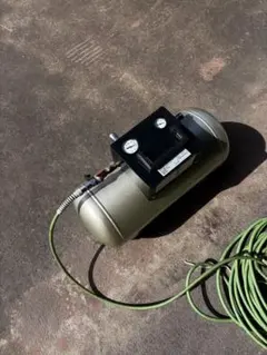 EARTHMAN エアーコンプレッサー AC-310 39L 100V - メルカリ