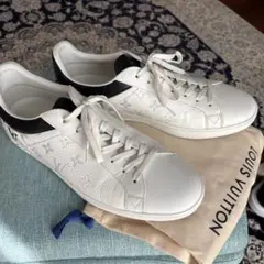 LOUIS VUITTON モノグラム スニーカー