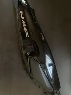 ヤマハ　nmax 125 se82j リアカウル　n-maxのサムネイル