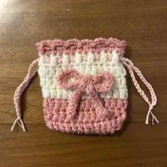 ハンドメイド　AirPodsケース　ポーチ　巾着　小物入れ　編み物