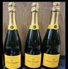 E.Rさん 専用_4本_Veuve Clicquot Brut 750ml - メルカリ
