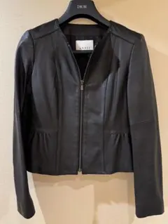 新品タグ付き ANAYI アナイ ラムレザーノーカラージャケット ブルゾン黒38