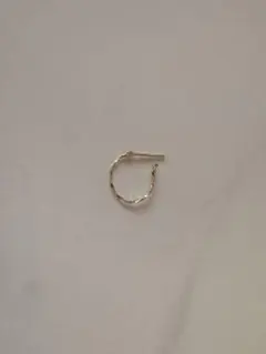 k10 ひねりデザイン フープピアス 片耳