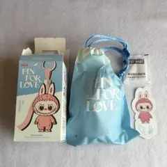 【Q】POP MART PIN FOR LOVE イニシャル マスコット ラブブ