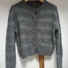 グレー ボタン付きカーディガン ニット　手編み