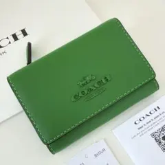 COACH コーチ　折り財布　ケリーグリーン　緑色　三つ折り財布　ミニウォレット