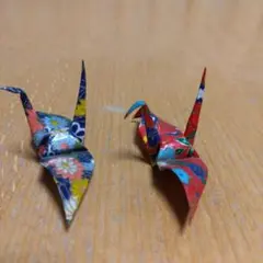 和紙 ツヤ加工折り鶴　箸置き 2個セット手工芸品　レトロ　和風　最安値