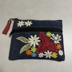 刺繍デニムポーチ
