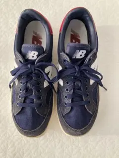 お値下げ New Balance ネイビー/ホワイト スニーカー
