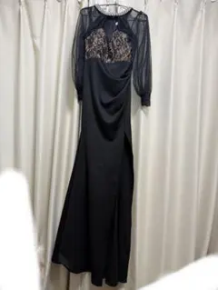 s*様 JEWELS 黒 レース長袖ロングドレス