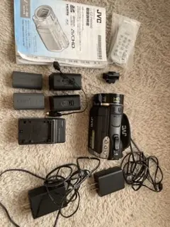 JVC ビデオカメラEverio GZ-HM99 シルバー Amazon.co.jp: JVC ハイビジョンメモリームービー GZ-HM99 シルバー