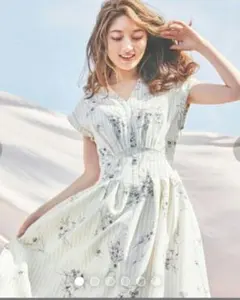 最終再値下げ中❕noela✨花柄ワンピース✨美品✨