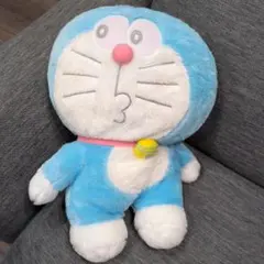 ドラえもんギガジャンボパステルふり向きぬいぐるみ