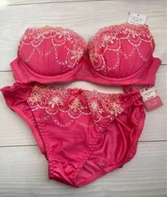 Item thumbnail for item e5fbb149-5914-4b19-92d9-dd9eba8e2547