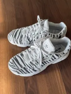 adidas Samba スニーカー 26.0cm ホワイト 2026年最新】adidas originals スニーカーの人気アイテム - メルカリ