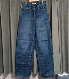 ユニクロ　ダークブルー ハイウエスト ワイドデニムパンツ