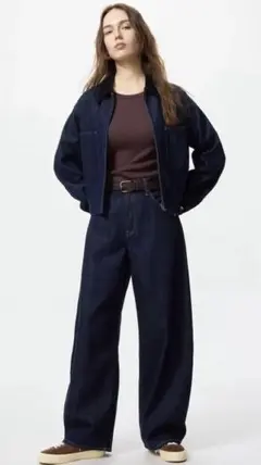 UNIQLO ユニクロ　バギーカーブジーンズ　ネイビー　デニム　24inch