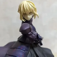 Fate /stay nigh セイバー フィギュア 紫色 戦闘ポーズ 一番くじ