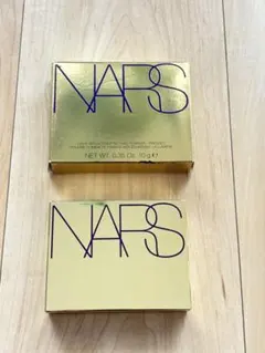 試し塗り　NARS ゴールドダスト ライトリフレクティングセッティングパウダーのサムネイル