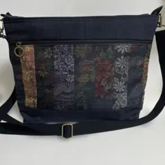 ◇ショルダーバッグ◇ 縦25×横36×マチ8!! 正絹本場大島紬パッチワーク♪a