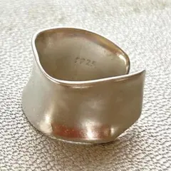 新品　ウェーブ シルバーリング ヴィンテージ シンプル 指輪 メンズ レディース