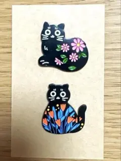★ 黒猫 2個セット ピンバッチ ★ 　ピンバッチ　小物　飾り　新品