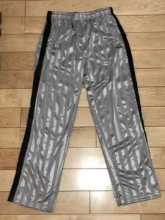パンツ