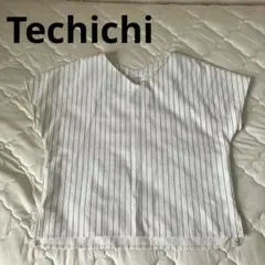【美品】Vネックフレンチスリーブトップスのサムネイル
