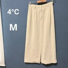美品 4°C ロングタイトスカート スリット ベージュ セレモニーのサムネイル