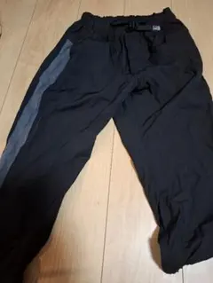 黒のロングパンツ 160サイズ