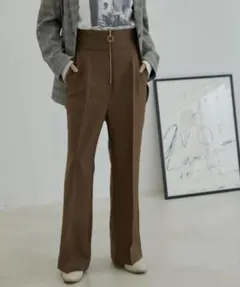 新品未使用　VIS ハイウエストファスナーフレアパンツ　ブラウン　S