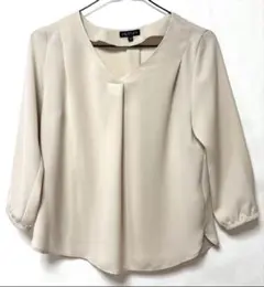 INDIVI インディヴィ ブラウス ベージュのサムネイル