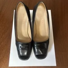 GUCCI ブラック オープントゥ パンプスのサムネイル